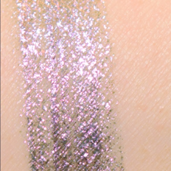 3/$39 NEW Stila Shade Mystere Eyeshadow ENIGMATIC - Picture 2 of 2